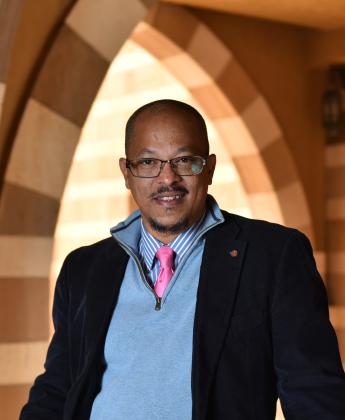 Yorgun Marcel at AUC